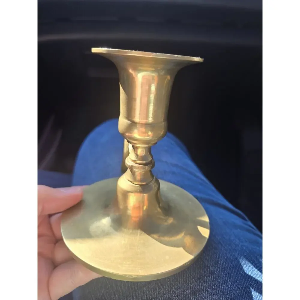 Vintage Solid Brass Chamberstick Candle Holder Finger Loop Handle Traditional De